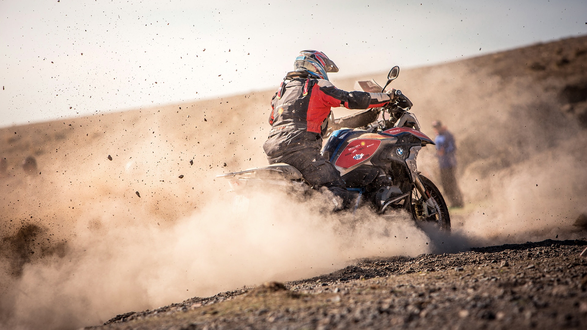R 1250 GS Adventure в офроуд среда.