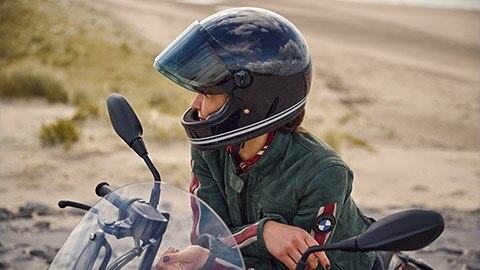 Облекло от колекцията Heritage на BMW Motorrad