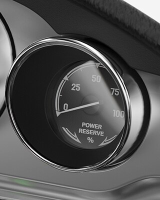 Индикаторът Power Reserve като класически инструмент с кръгла форма.
