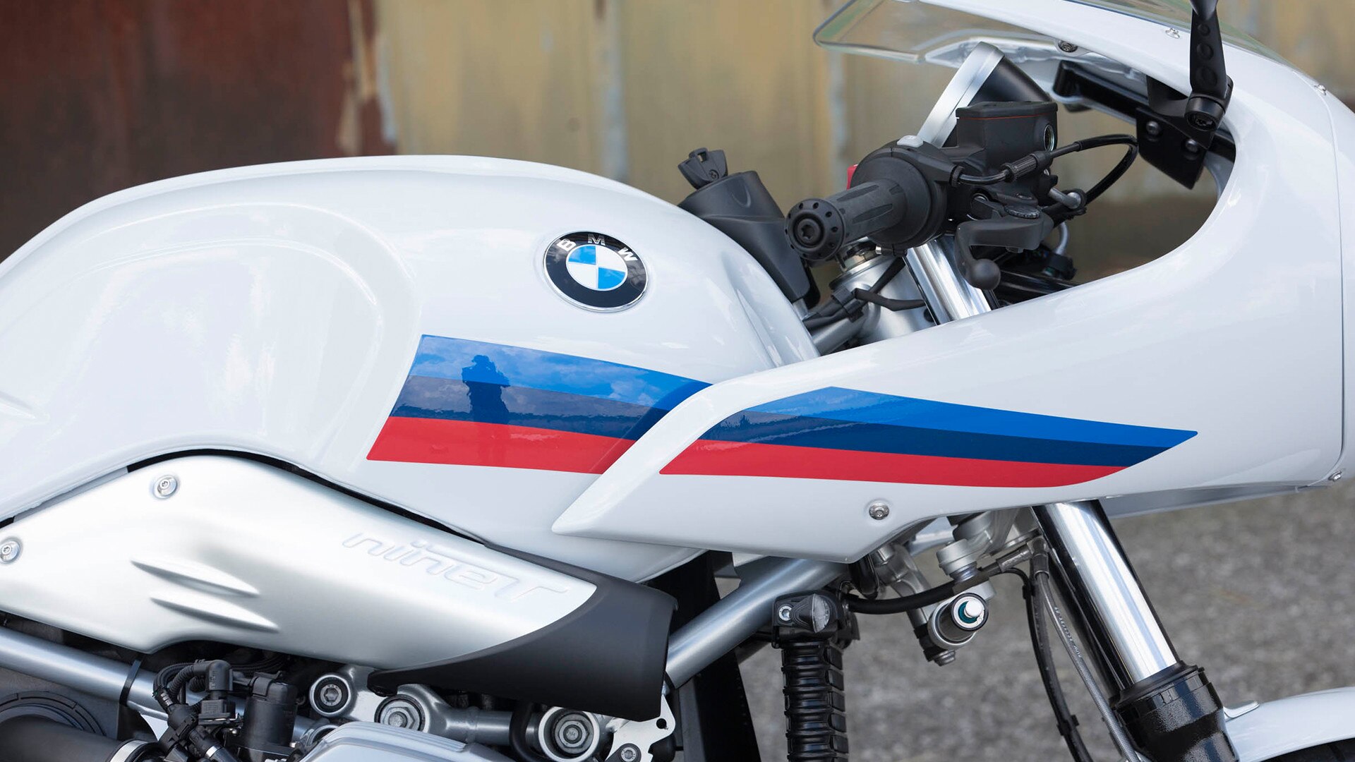 Лента R nineT Racer