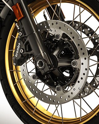 Това са златистите джанти на R nineT Urban G/S.