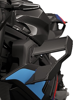 Уинглетите M Carbon на M 1000 R от BMW