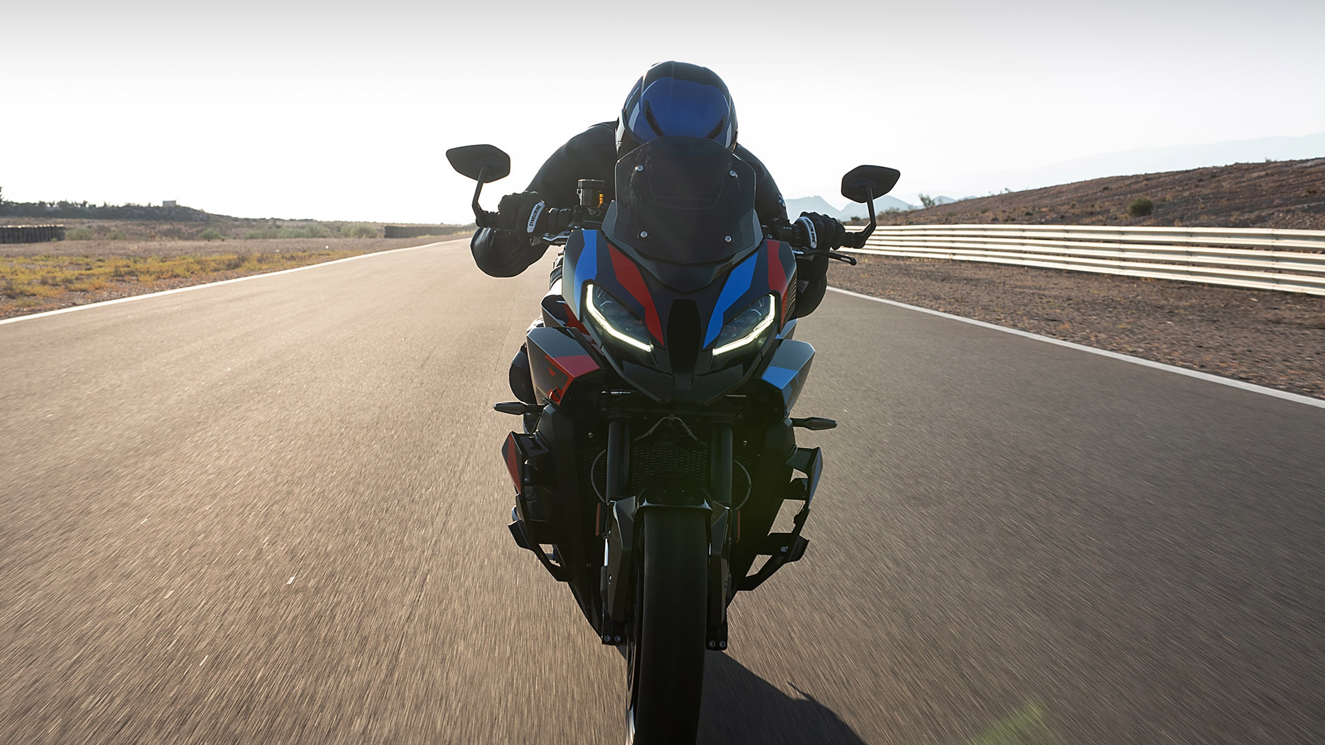 The M 1000 XR from BMW Motorrad