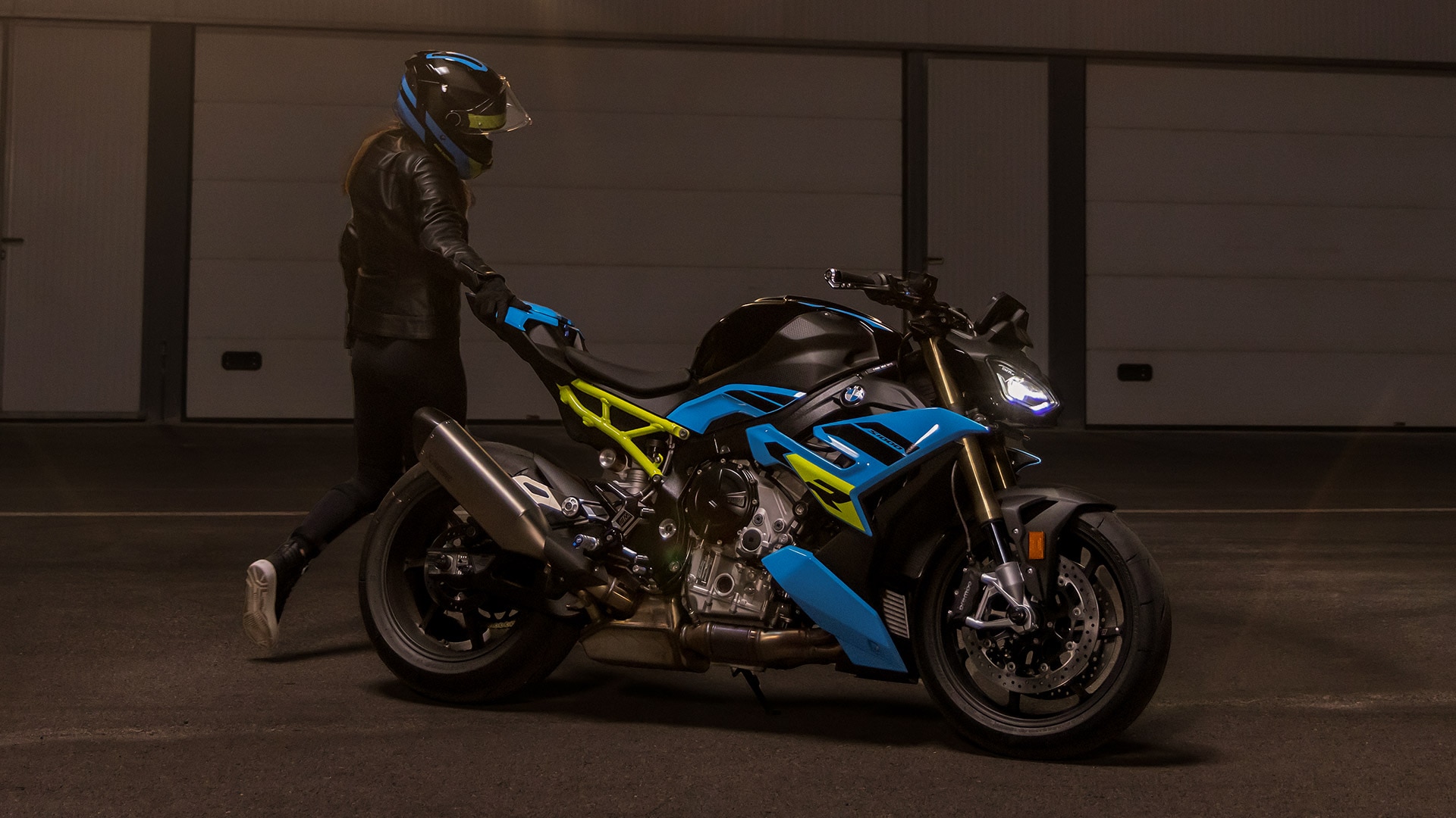 M дизайн части от BMW Motorrad