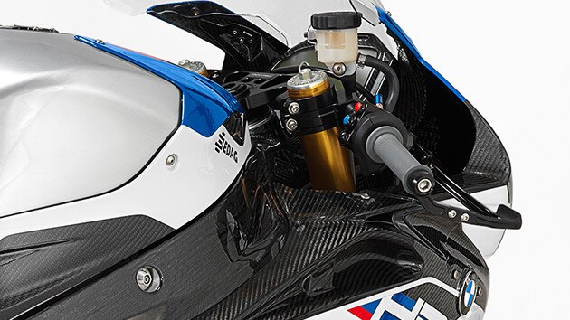 HP4 Race WSBK превключвателен елемент с Brembo RCS