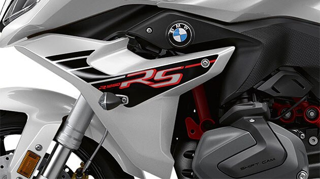 R 1250 RS в Style Sport и цвят Light white uni.