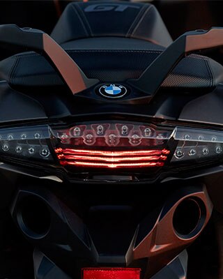 C 650 GT Задна секция