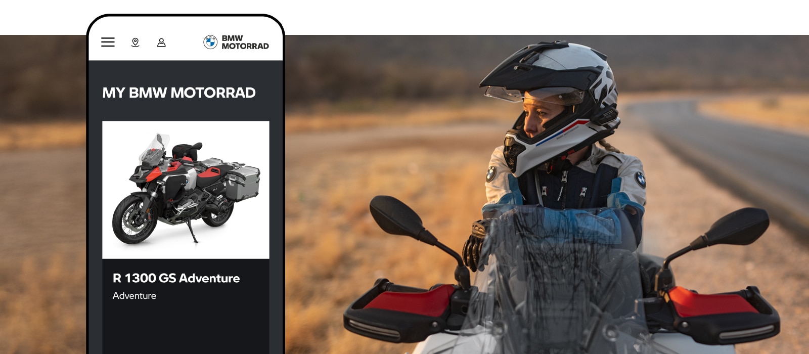 Мотоциклетистка върху мотоциклет BMW. Отляво мобилен макет на BMW Motorrad CarData