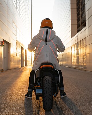 ОБЛЕКЛО ОТ BMW MOTORRAD